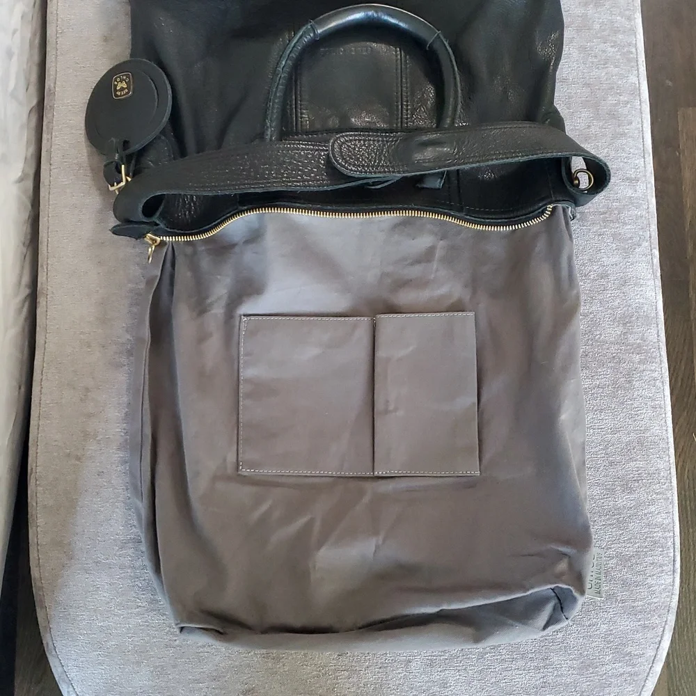 EUC See By Chloe Day Bag In Black Leather - Picture 11 of 16